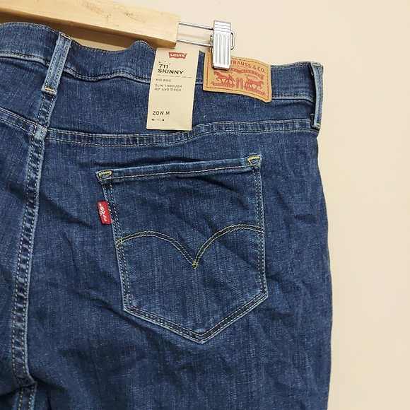 Levi's 711 SKINNY WOMEN'S JEANS distressed - Picture 8 of 9
